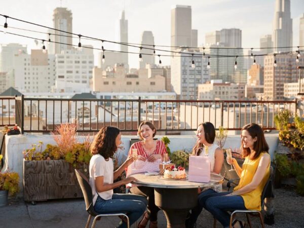 3 Essential Qualities of a Luxury Rooftop Lounge