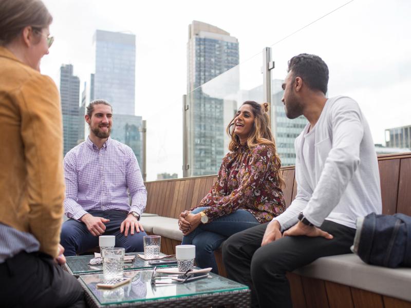 Can a Rooftop Lounge Offer a Unique Dining Experience?