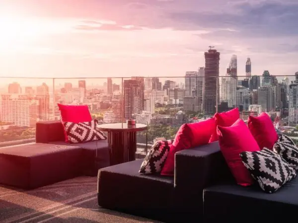 Why Rooftop Restaurants are the Top Choice for Corporate Events
